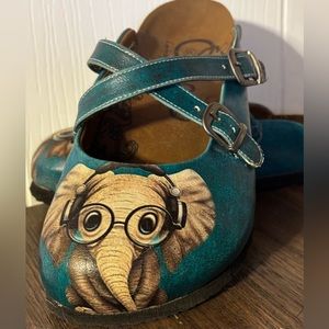 Calceo teal elephant clogs. 2 side buckles, size 38